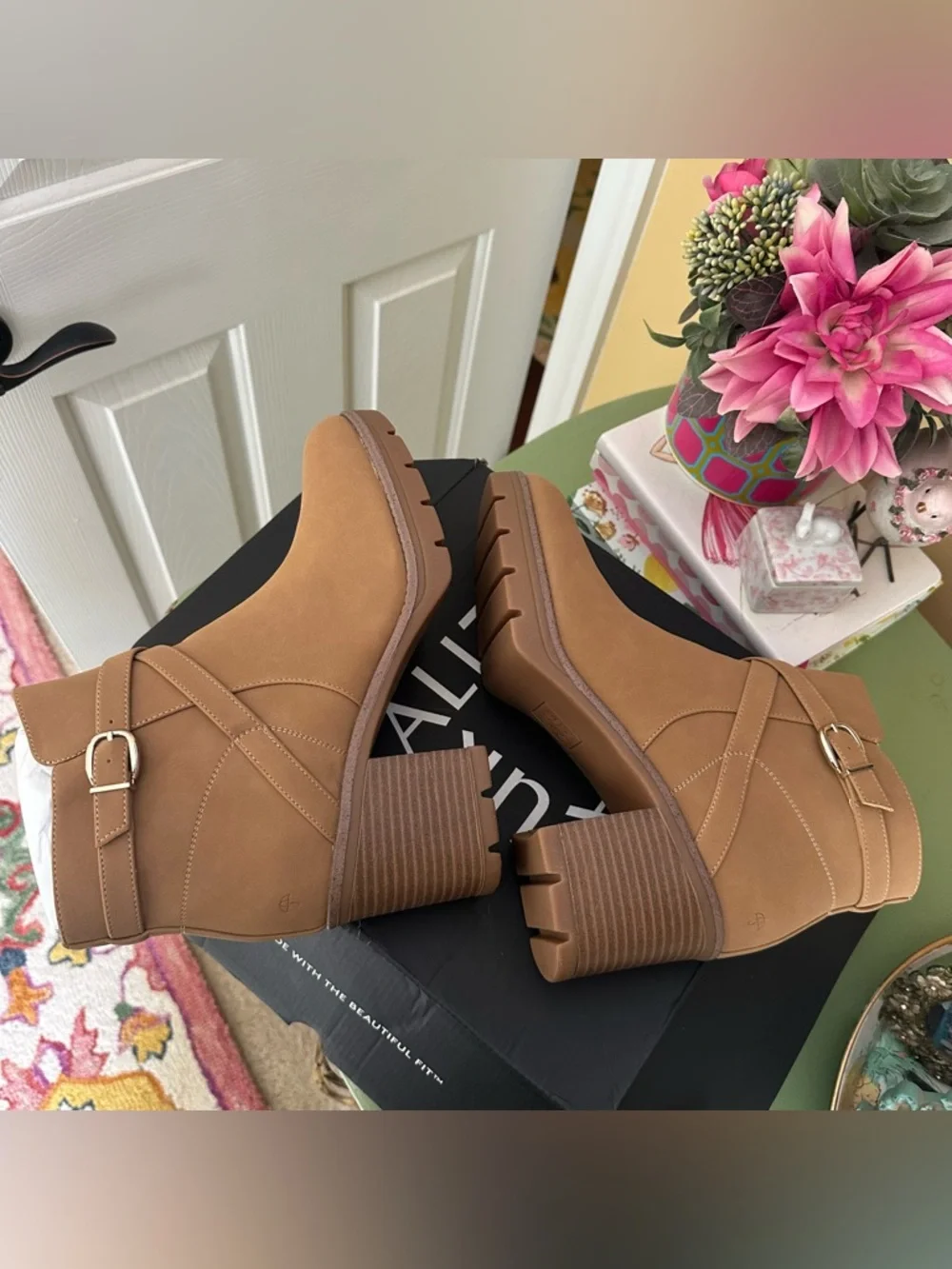 Naturalizer Madalynn Ankle Boot in Camel Brown with Buckle Strap Size 12 NEW